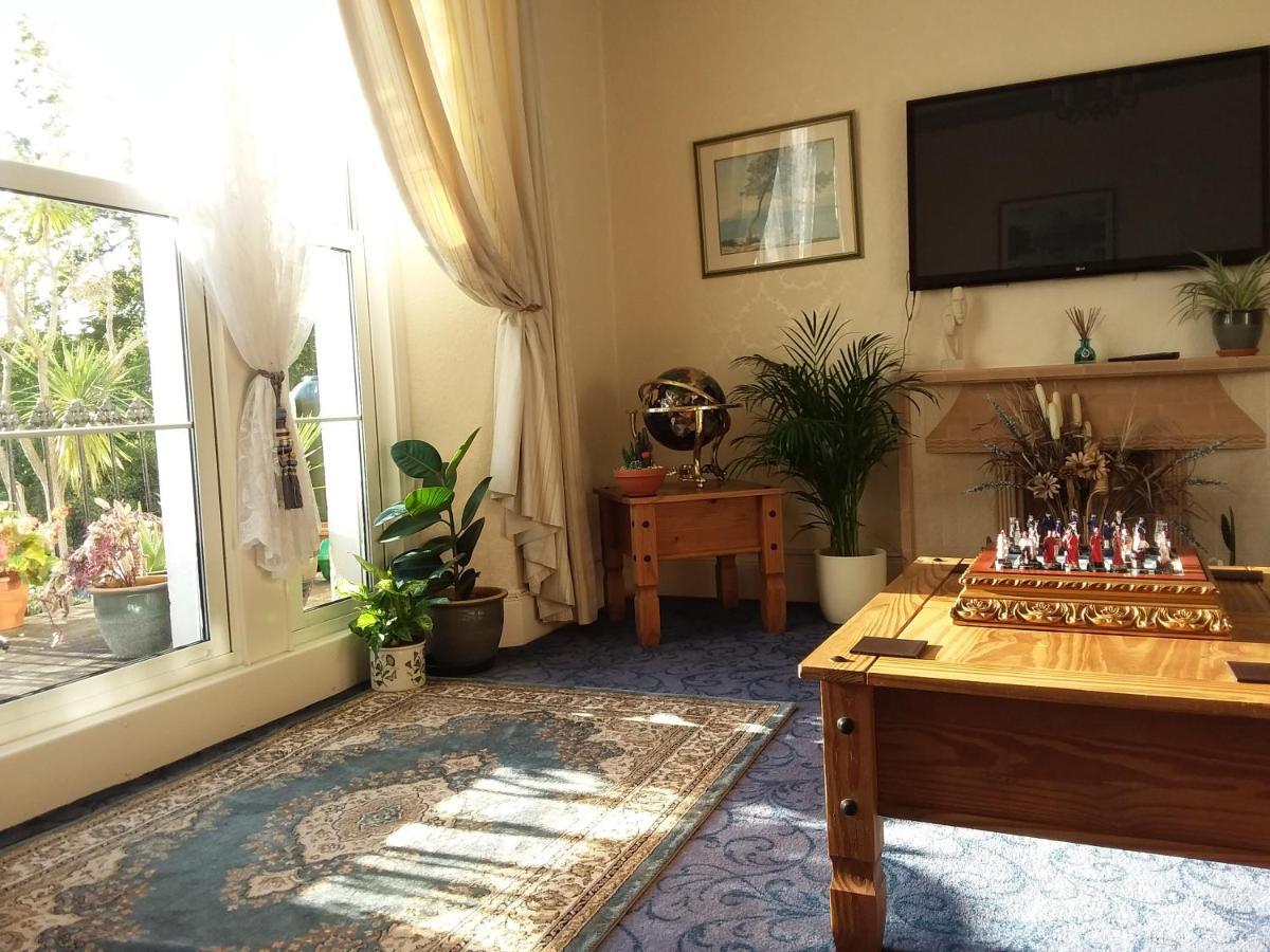 Отель Exton House Торки Экстерьер фото
